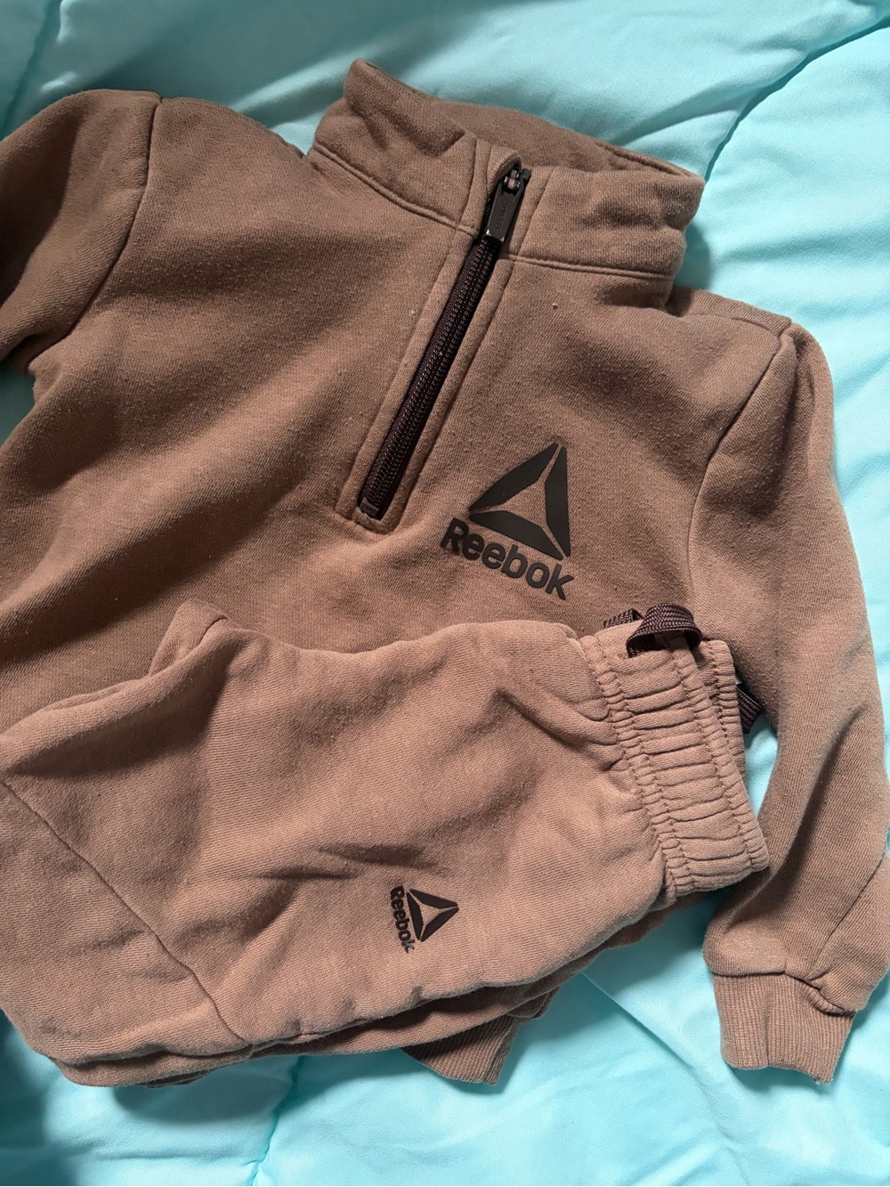 Reebok Brown Kids Fleece Jogger Set